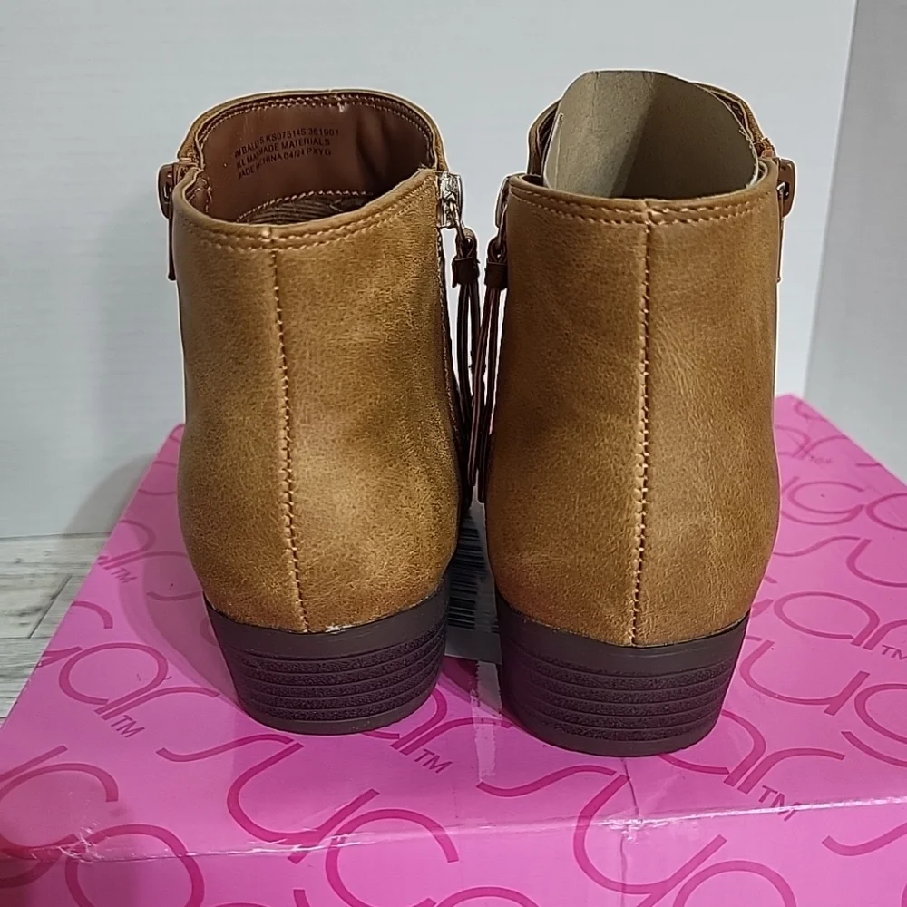 Sugar Missy‎ Heeled Bootie Ankle 4M Tan-T Bally Zipper Sides NEW Western